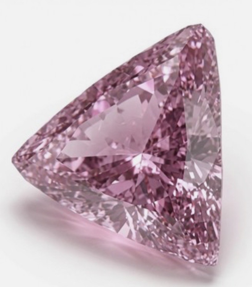 0.38 Carat Triangular Fancy Pink diamond West AU origin retail value:$65500
