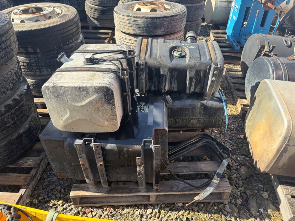 4 x Diesel Fuel Tanks (Suit Rigid Truck)