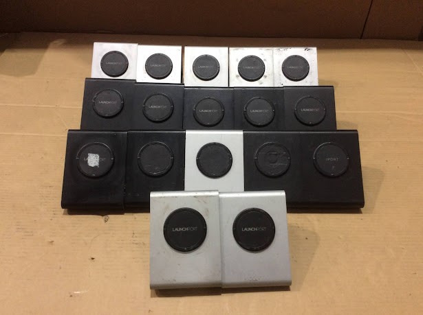 iPort LaunchPort Mixed Model Wireless Charging Station (Lot of 17)