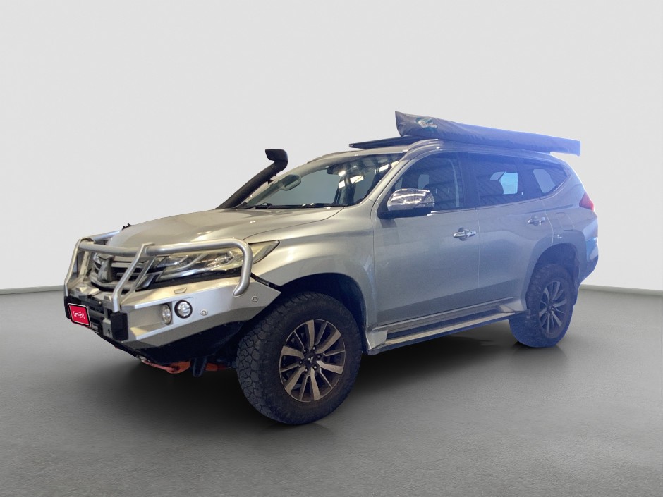 2016 Mitsubishi Pajero Sport Exceed Diesel