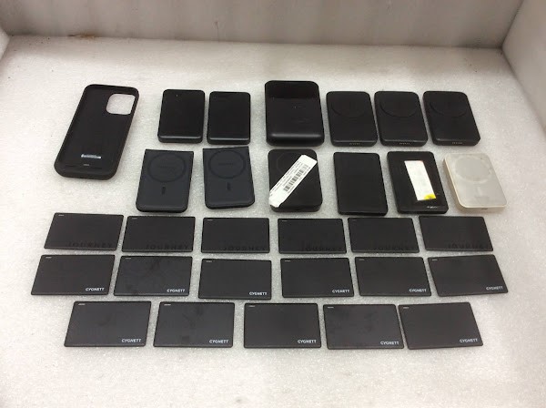 Belkin&Cygnett&mophie Mixed Brand and Model Power Banks (Lot of 30)