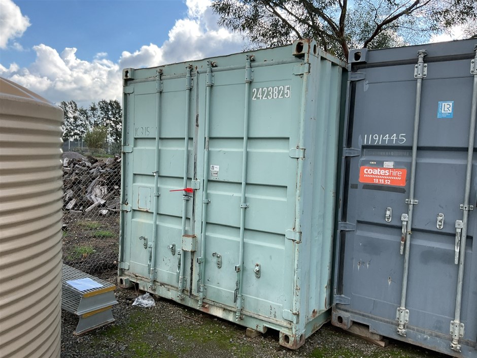<p>Shipping Container 6m x 2.4m x 2.6m</p>