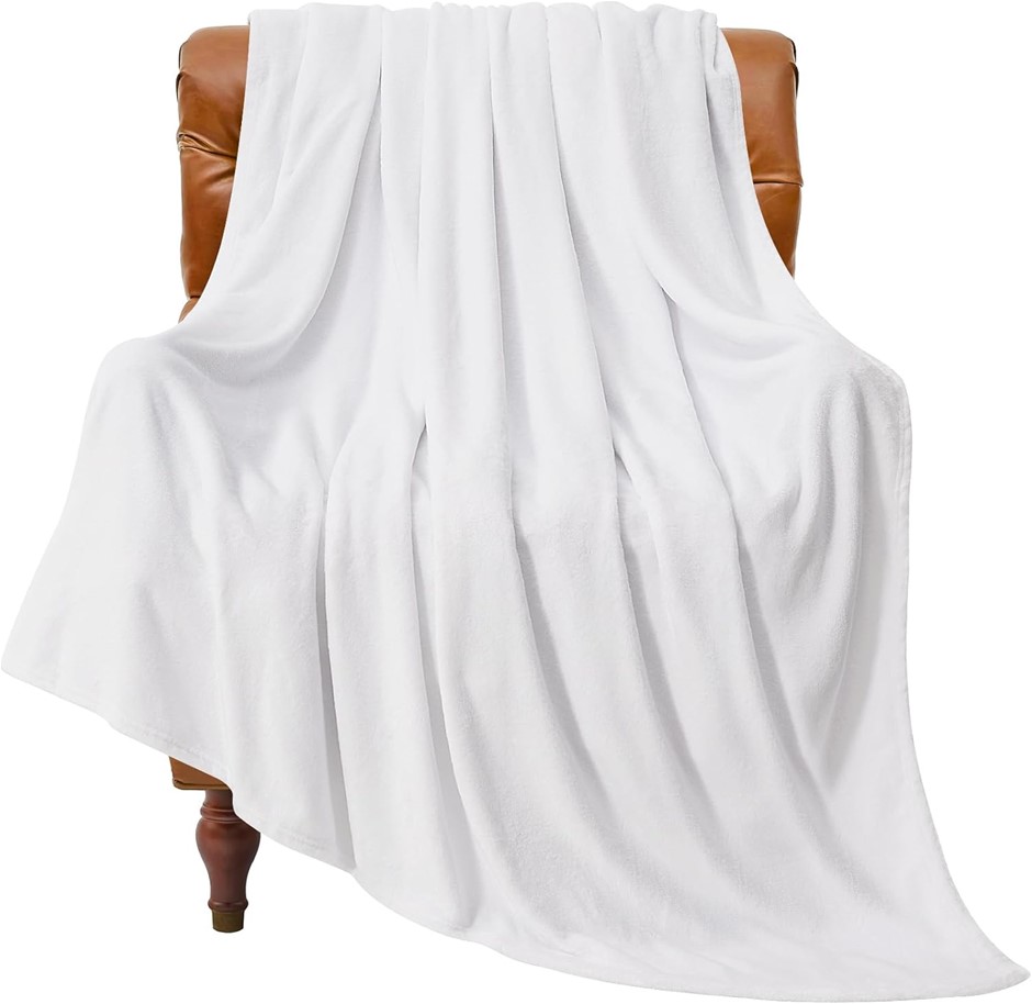 BEDELITE Fleece Blanket White Throw Blanket for Couch & Bed, Luxury Plush C