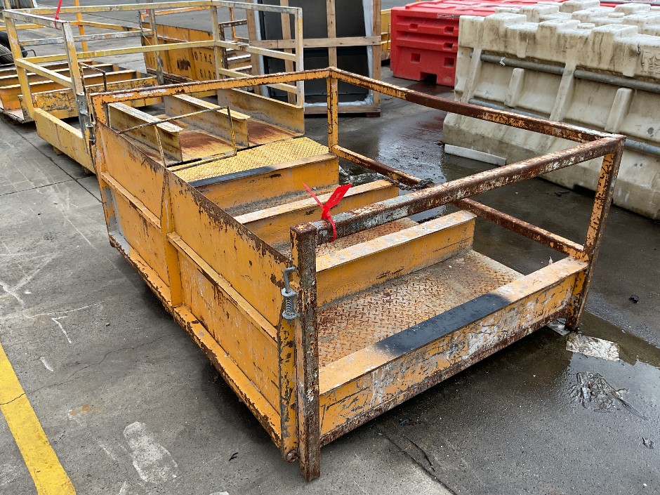 Waste Industries 6 Bin Rotator