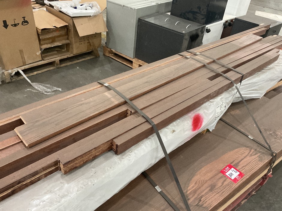 <p>2x Packs of Timber Assorted Lengthes and Sizes</p>