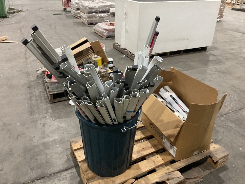 <p>Pallet Comprising Quantity of Aluminium Plan Clamps</p>