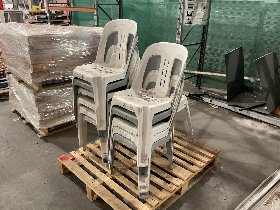Pallet Of Assorted Plastic Chairs