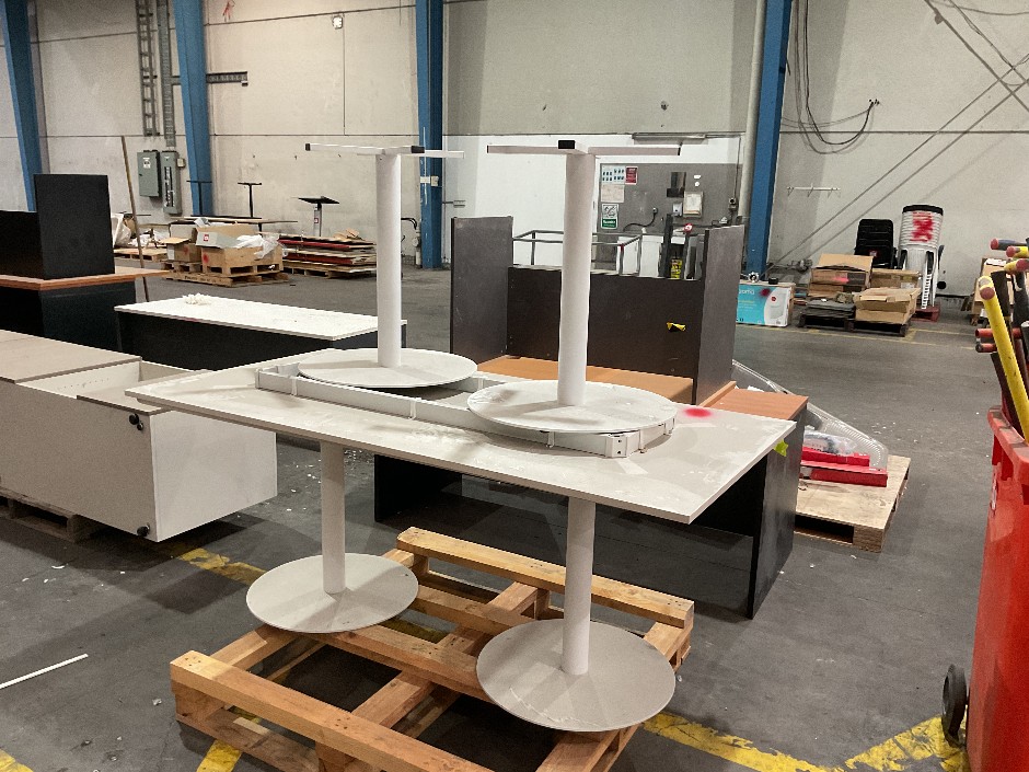 2x White Desks