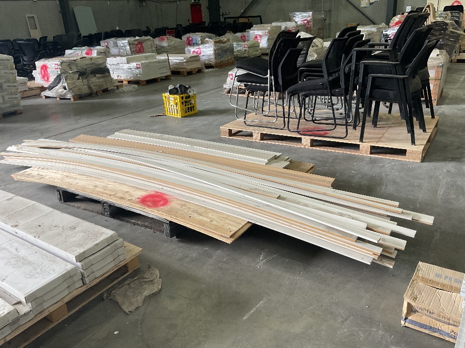 <p>Pallet of Assorted Joinery</p>