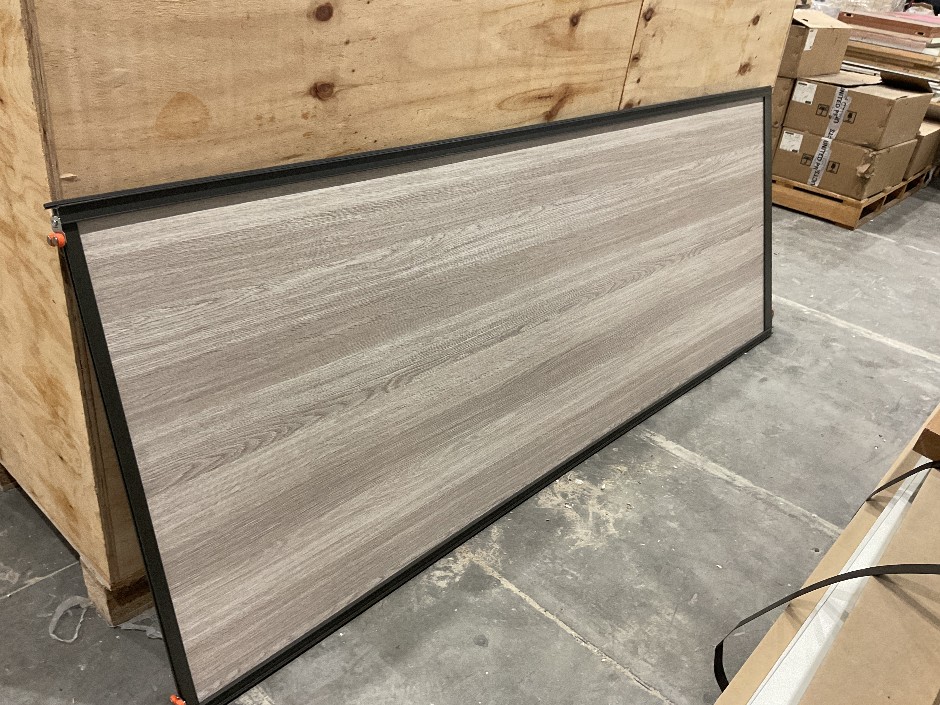 Crate of Mullion Aluminium Profile Partition Panels
