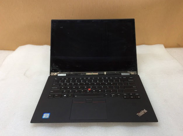 Lenovo THINKPAD X1 YOGA 2nd Laptop I7-7600U 16GBRAM/256GB Black
