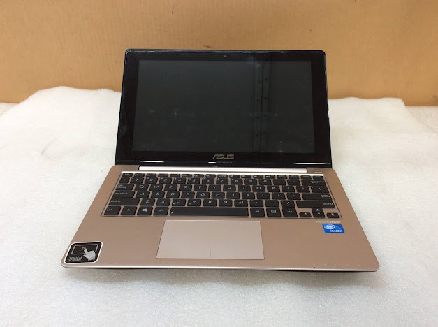 ASUS S200E Laptop Celeron 847 2GBRAM/320GB