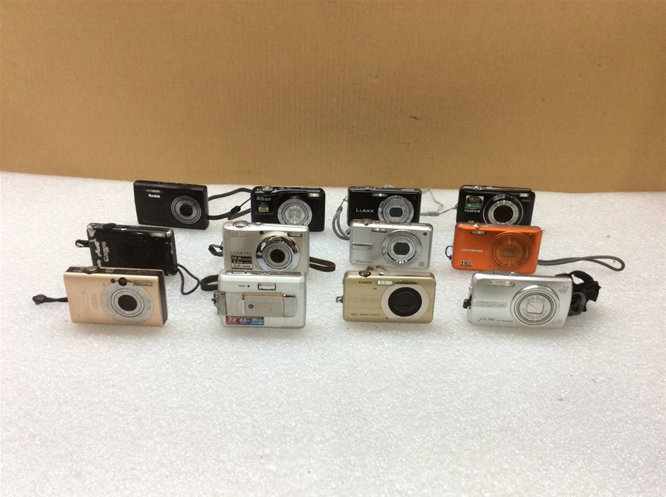 Kodak, Nikon, Panasonic Lumix, Fujifilm, Casio, Canon Digital (Lot of 12)