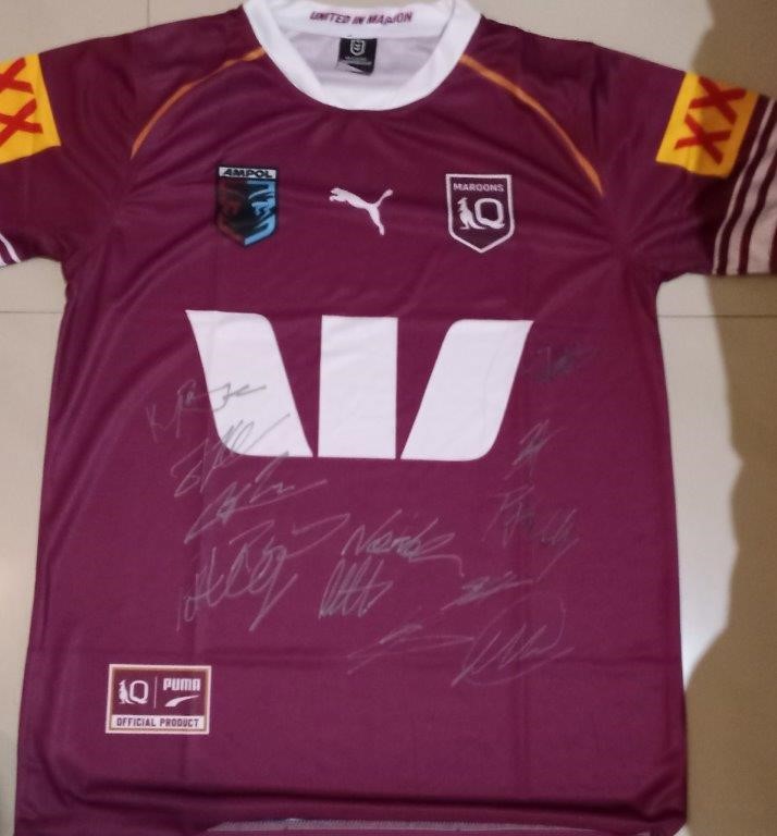 QUEENSLAND 2026 STATE OF ORIGIN SQUAD SIGNED JERSEY
