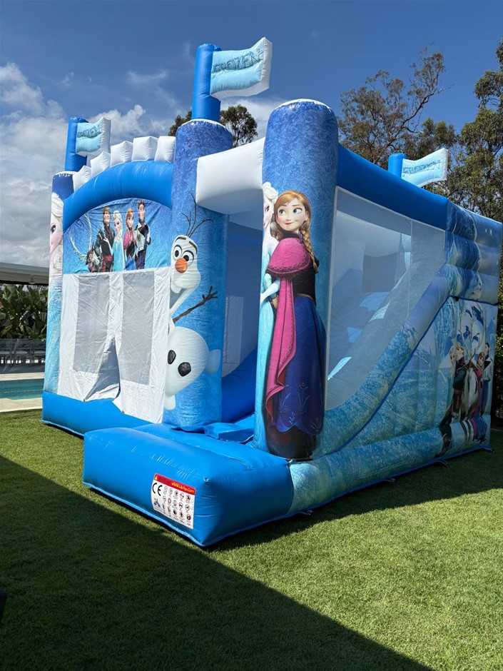 No Reserve Jumping Castle Frozen, Castle & Carriage