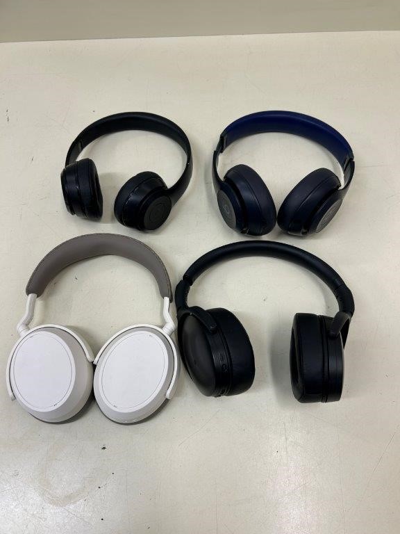 4 x Assorted Wireless Headphones including
