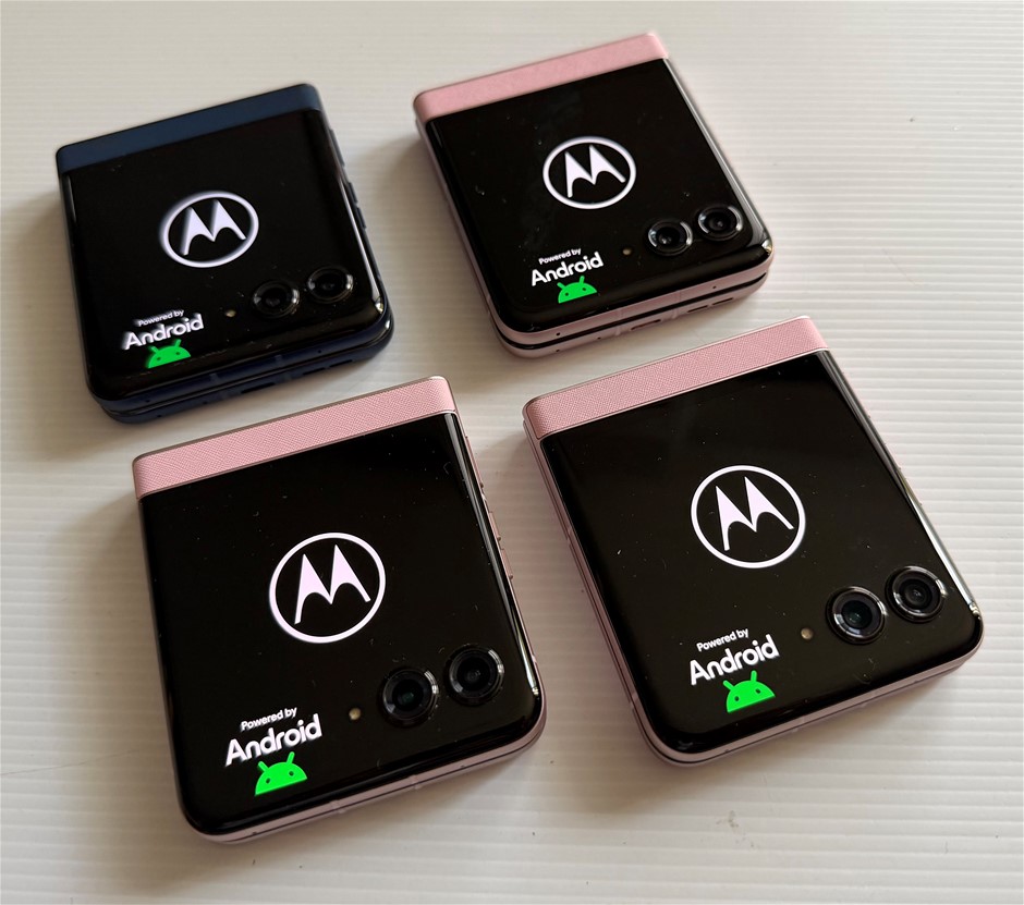 Motorola RAZR 60 5G 256Gb - For Parts (Lot of 4)