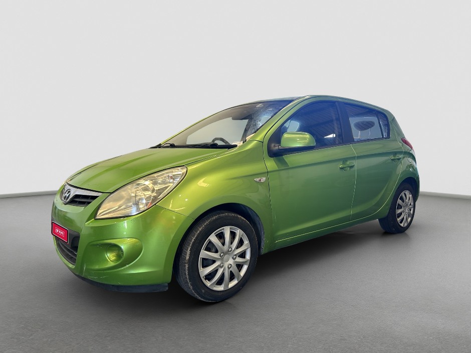 0001-23500742 · 2011 Hyundai i20 Active Petrol