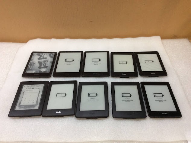 Amazon Kindle Mixed Model e-readers (Lot of 10)