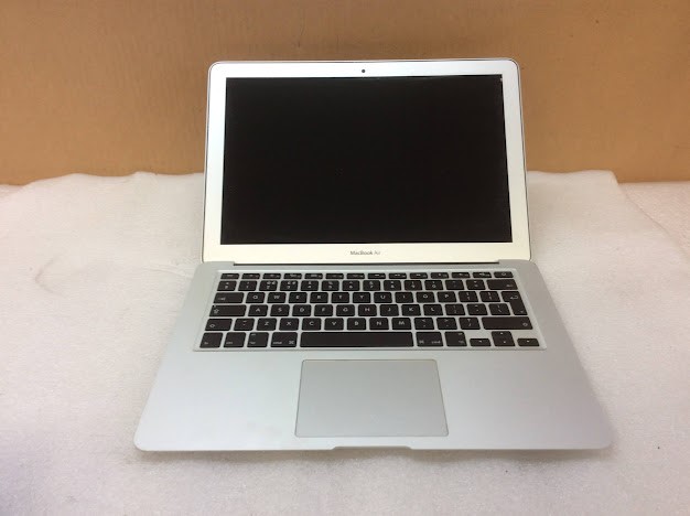 APPLE MacBook Air (A1466)(EMC2632) Laptop I5-4260U 8GBRAM/128GB