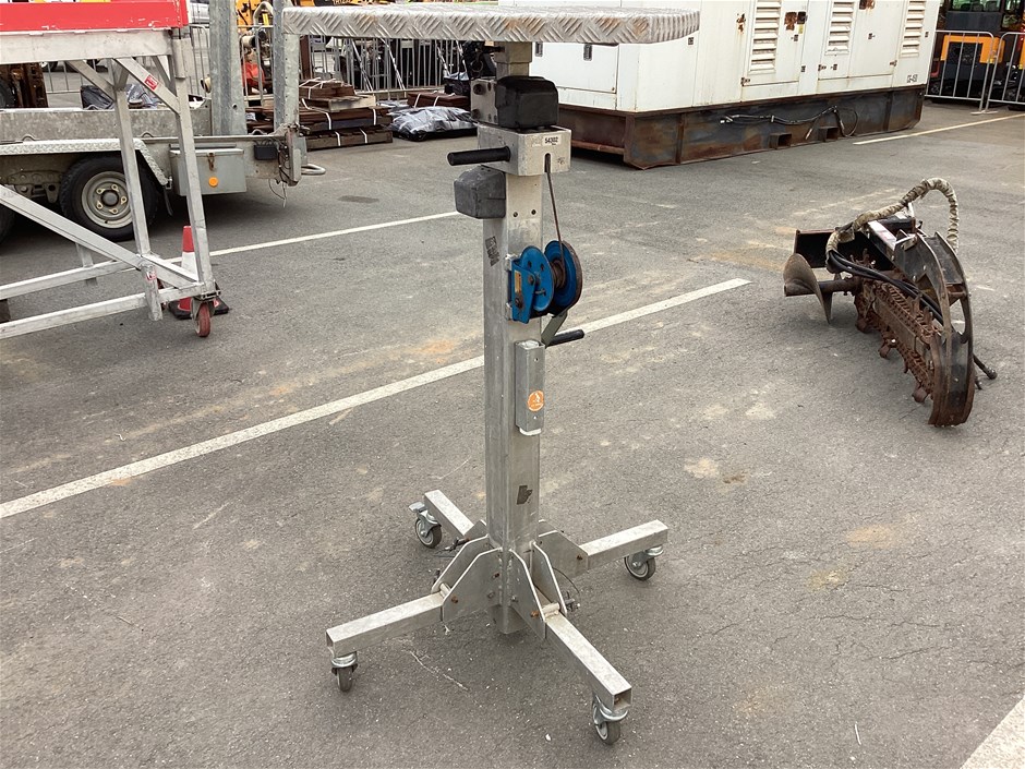 Jilift Material Hoist 3.3M 100Kg T Bar