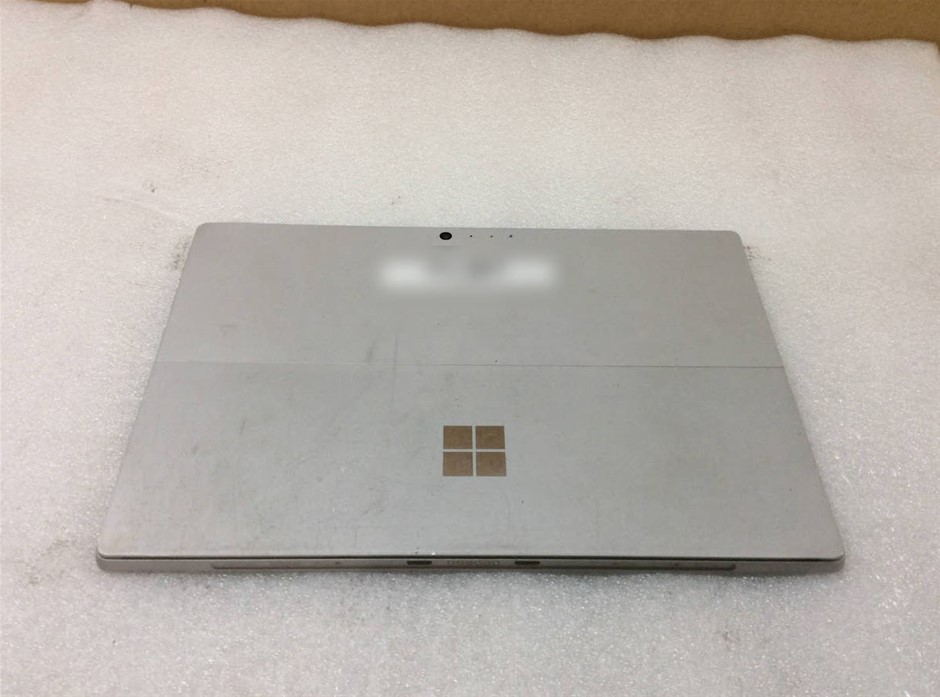 Microsoft Surface Pro 1796 Laptop i5-8350U 8GBRAM 256GB Silver