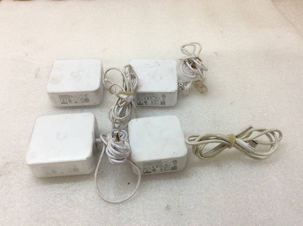 Ubiquiti Networks NY-PW0L2-05401100&NY-PW0P1-05005000&R0218 AC Adapter