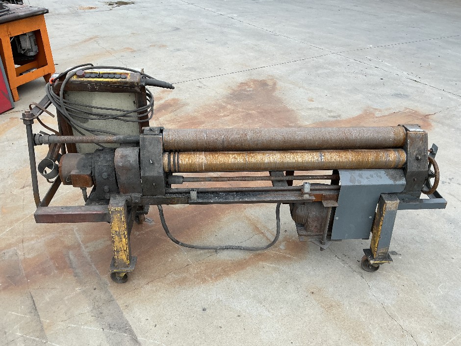1x workshop roller press