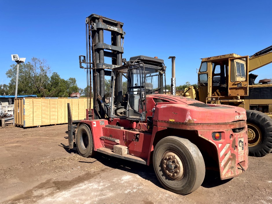 2013 Kalmar DCG160-9 Diesel Heavy Duty Forklift & Caterpillar 312FGC Excavator