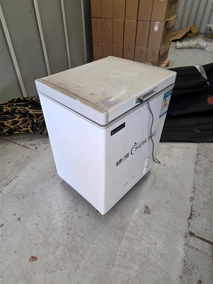 Quantity Of 2 Chest Freezers BD-100