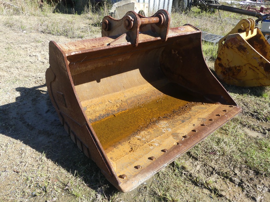BBB Excavator Bucket