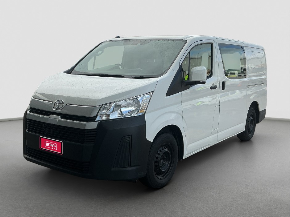 2021 Toyota Hiace Petrol