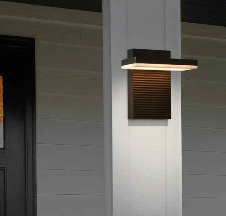 NATURALLY SOLAR GTX Solar Wall Light 4 Pack W-625-4PK, 30 Lumens NB: Damage
