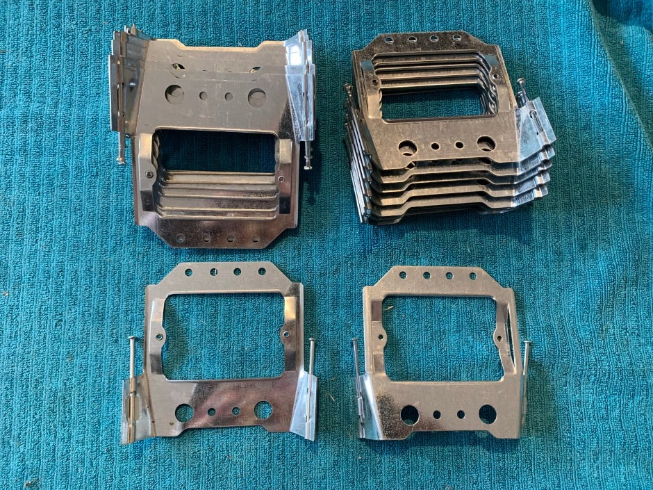 45 x Skew Fixing Nail Brackets, Horizontal (Unused)