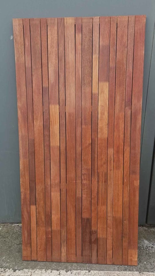 Merbau Panel FJL 1800x900 (Unused)