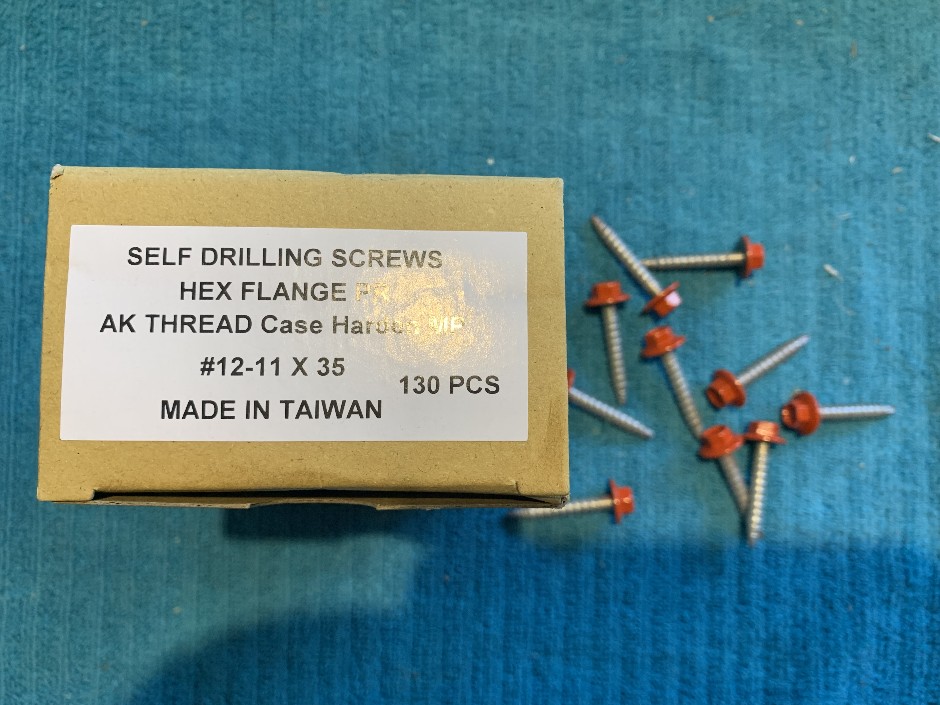 <p>5 x Boxes of Self Drilling Screws (Unused)</p>