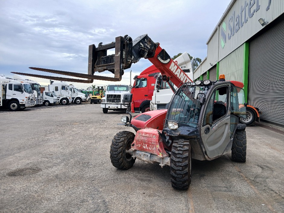 2015 Manitou MT-X625 Telehandler