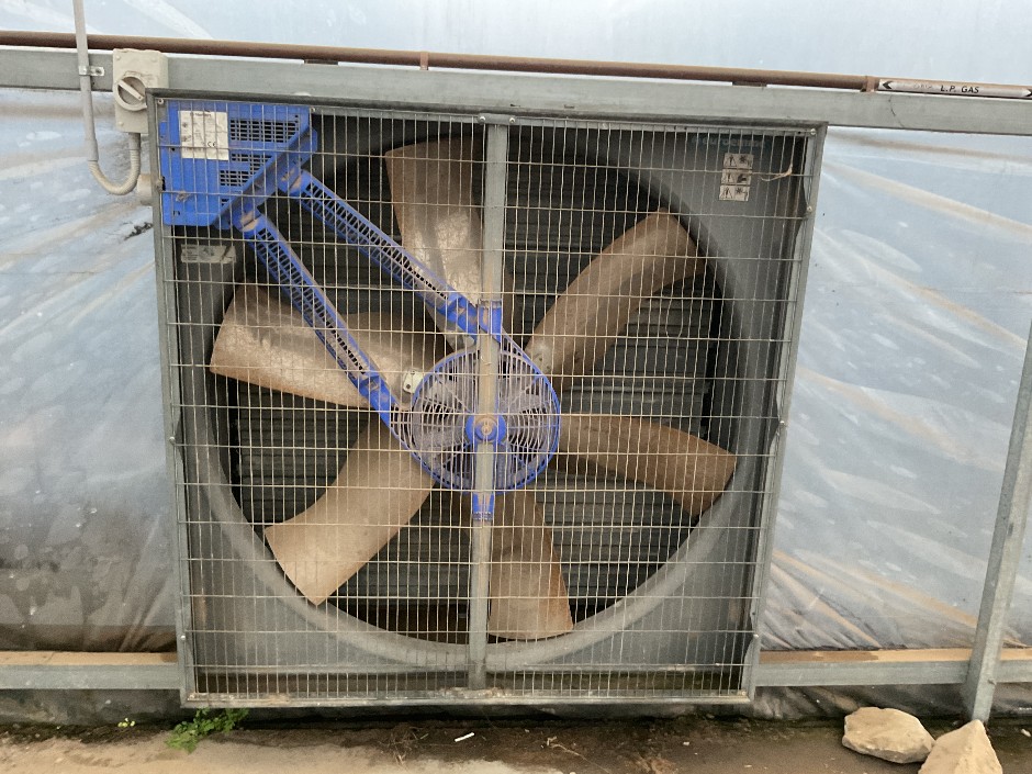 <p>Munters industrial fan</p>