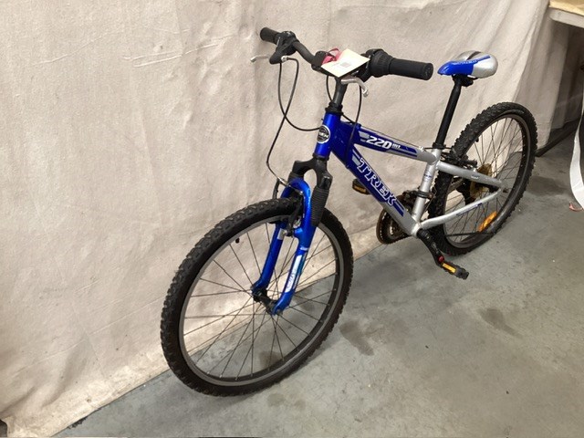 Trek Mountain Bike