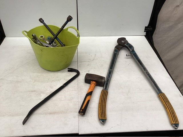 Assorted Hand Tools
