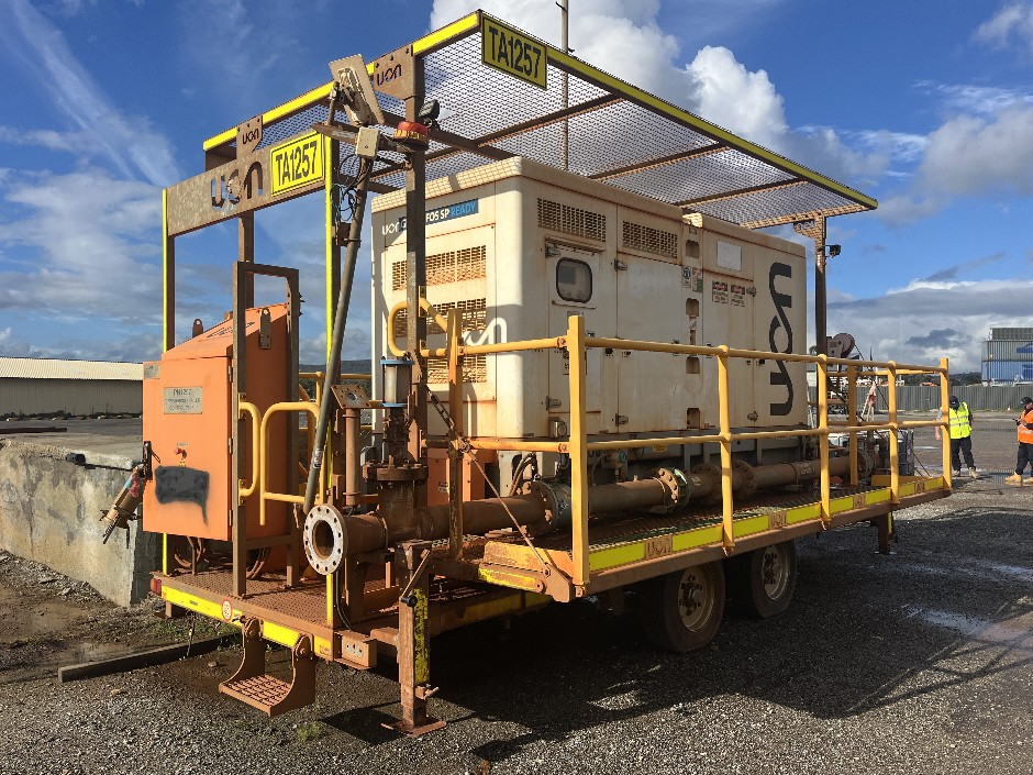 2017 UON GMC 300C Dewatering Trailer