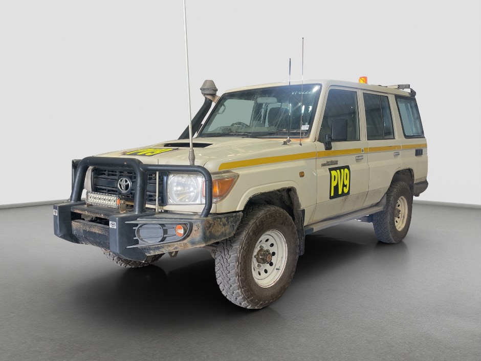 2015 Toyota Landcruiser Workmate Diesel (Ex Mine Vehicle)