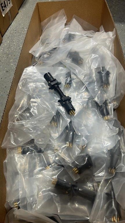 Carton 100+ 7 Pin Trailer, 7 Pin Round 6 Pin Small Round Plug, TC135B, E457