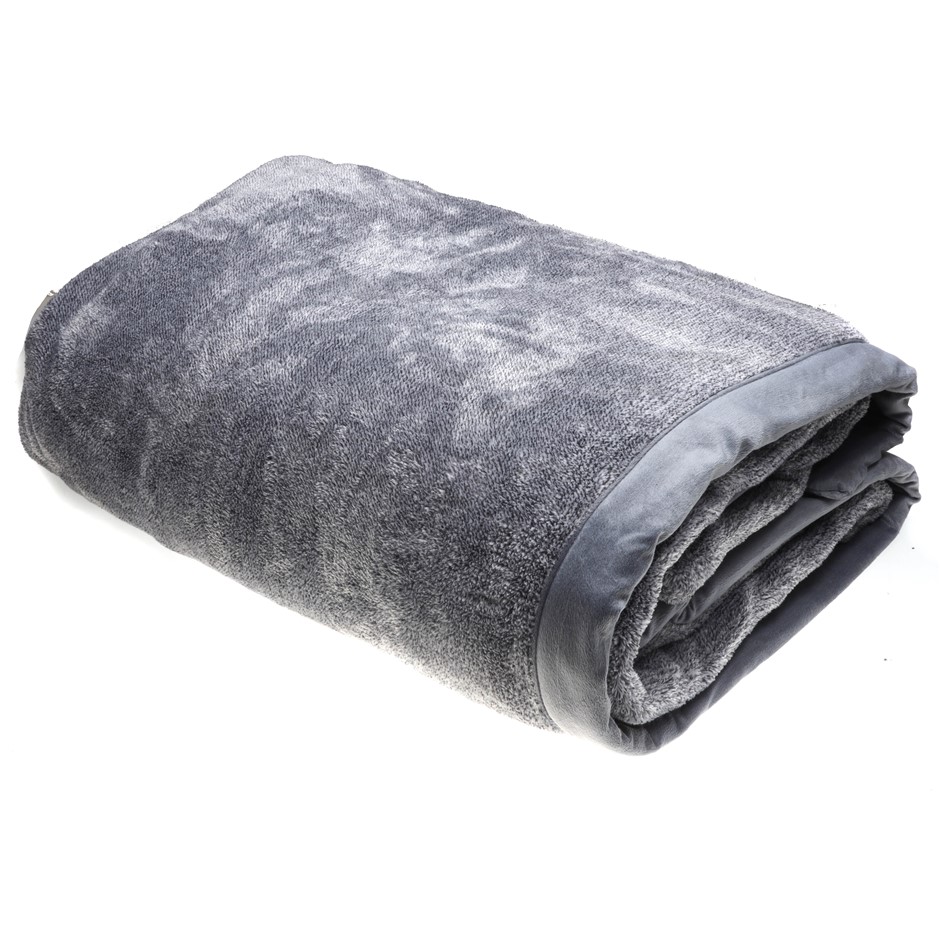 SIGNATURE Plush Blanket, Queen Size, Light Grey. N.B. Not in original packa