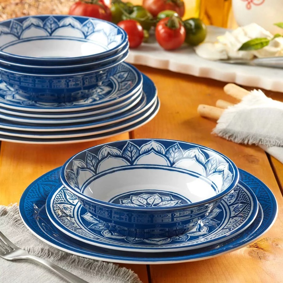 PANDEX Melamine Dinnerware 12-Piece Set, Blue.