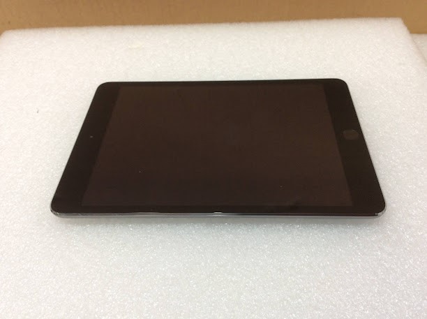 Apple Ipad Mini 3 A1599 Tablet A7 64gb