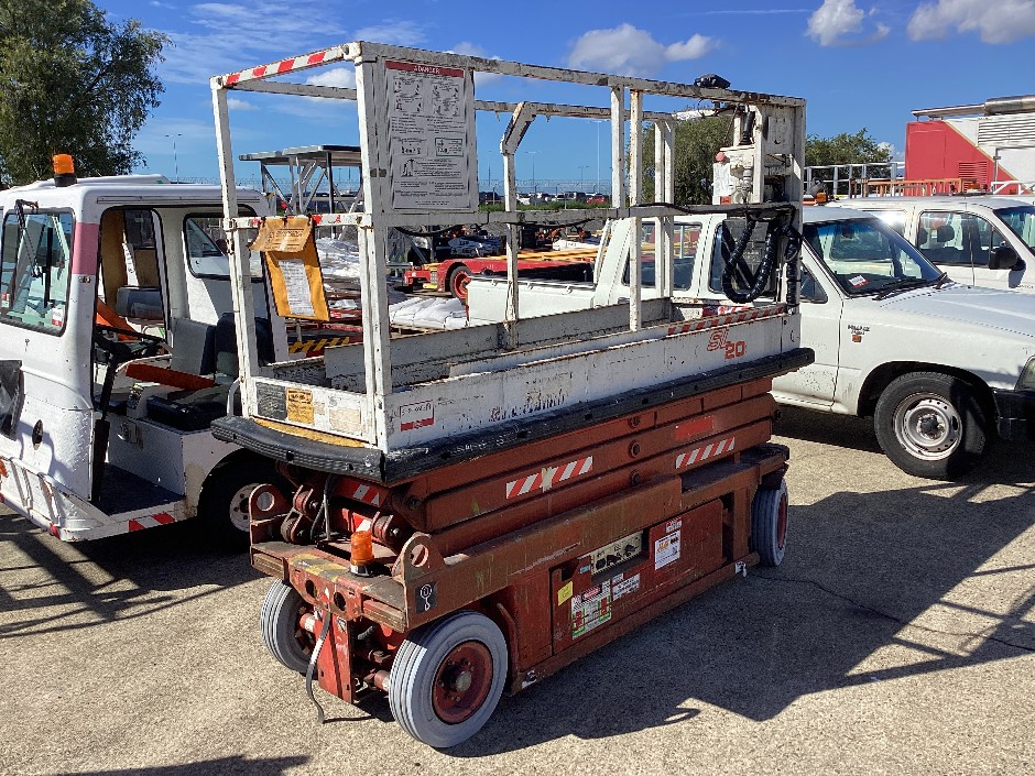 1999 Snorkel SL20 Electric Scissor Lift
