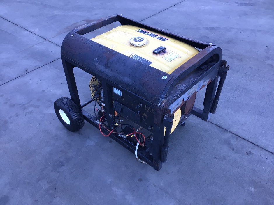 <p>Portable Petrol Generator</p>