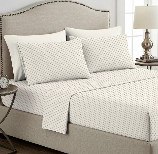 BOUTIQUE LIVING Cotton Flannel Sheet Set 4 Piece, King, UltraRev Dot. NB: N