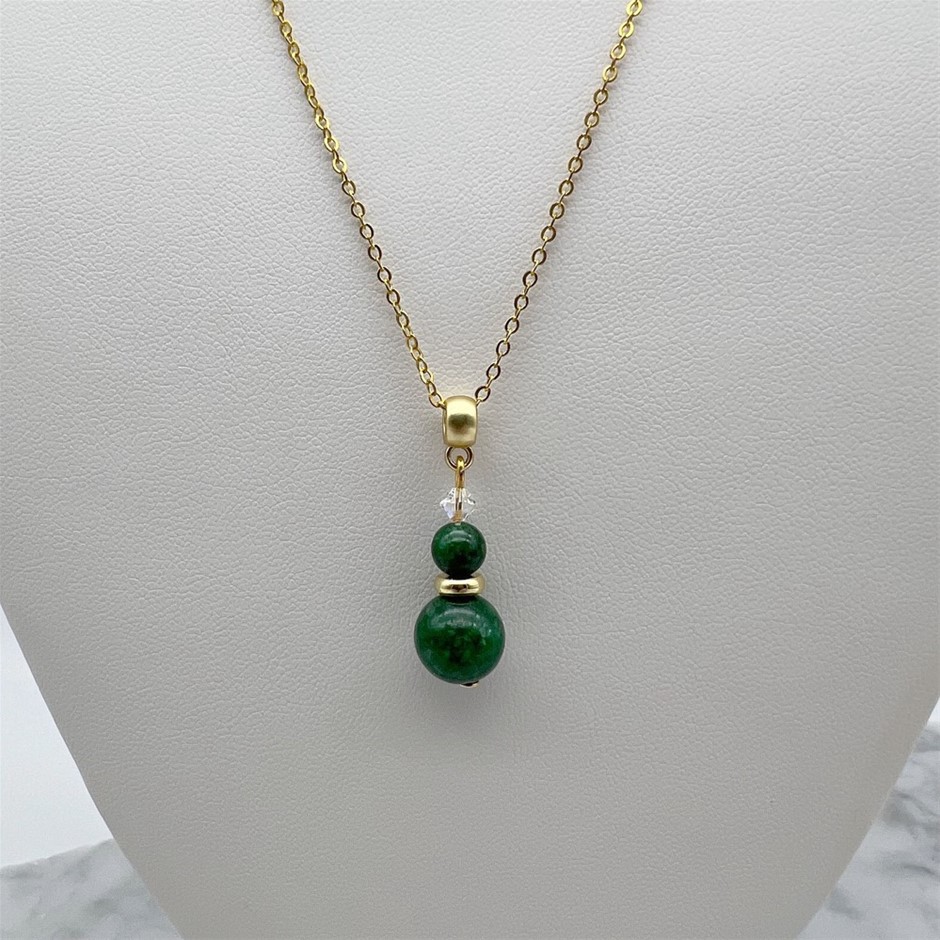 Green Agate & Swarovski ® Austrian Crystal Platinum Plated Pendant